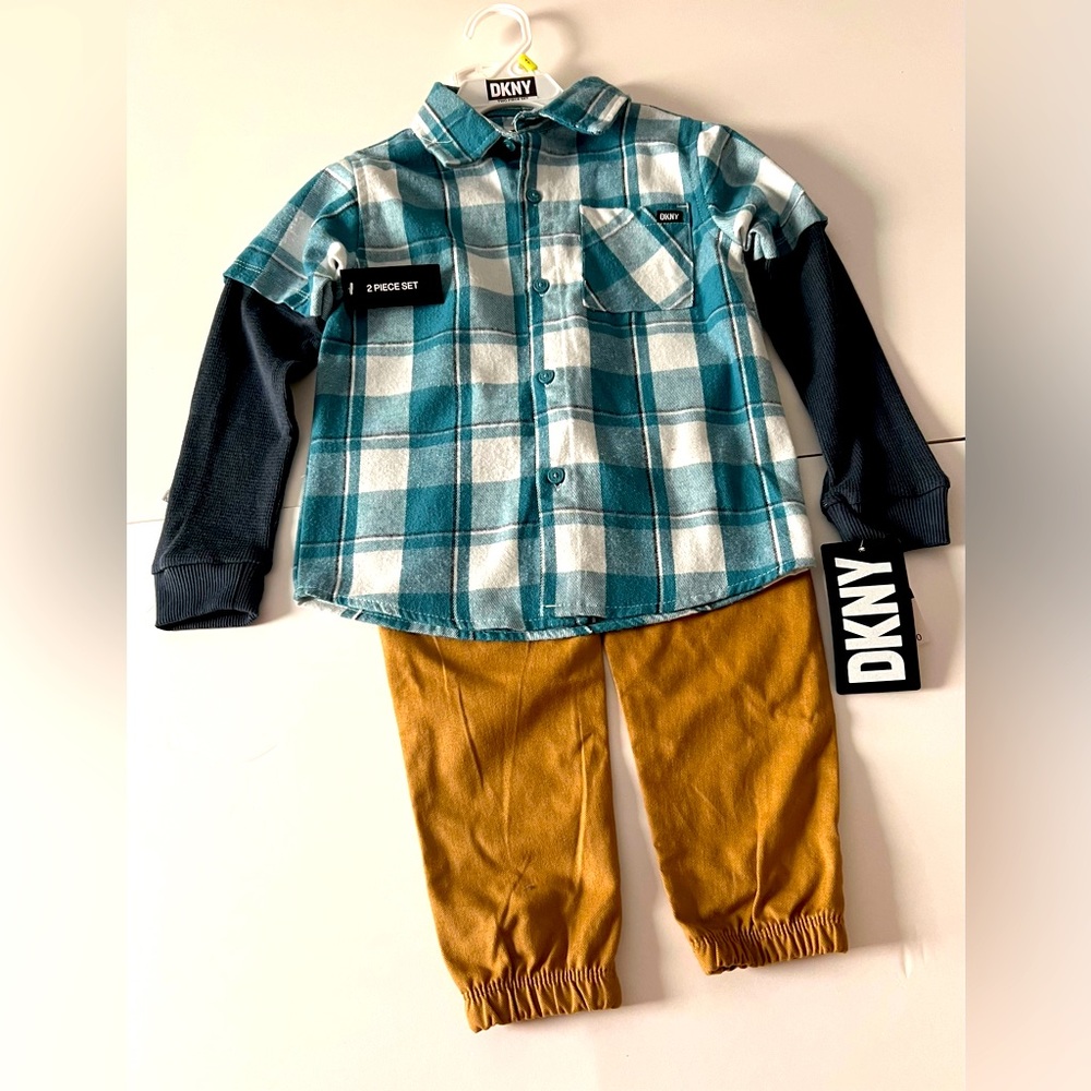DKNY Boys, size 4T, Jogger layered Pants Set, Button Down shirt, khaki pants NWT